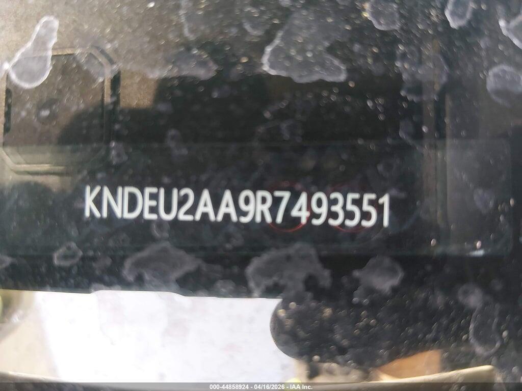 KNDEU2AA9R7493551 2024 KIA SELTOS photo no. 9
