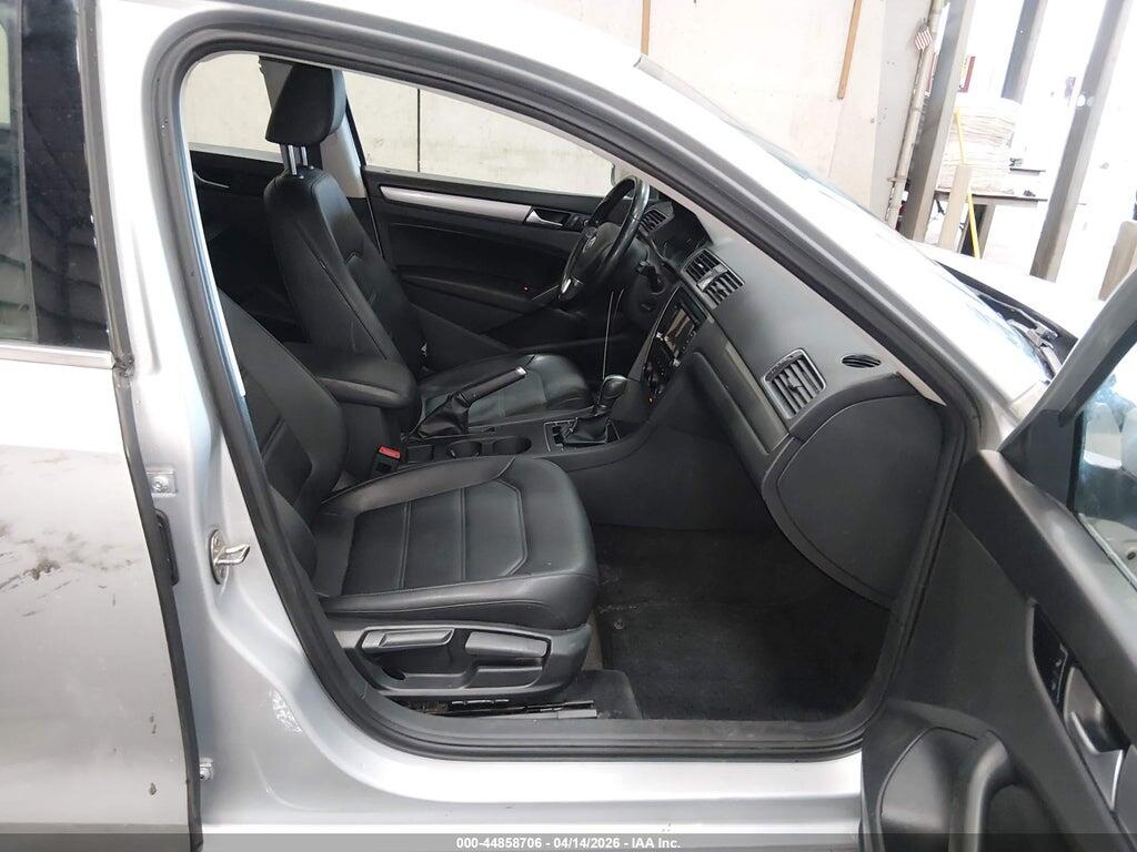 1VWAT7A39FC092551 2015 VOLKSWAGEN PASSAT photo no. 5