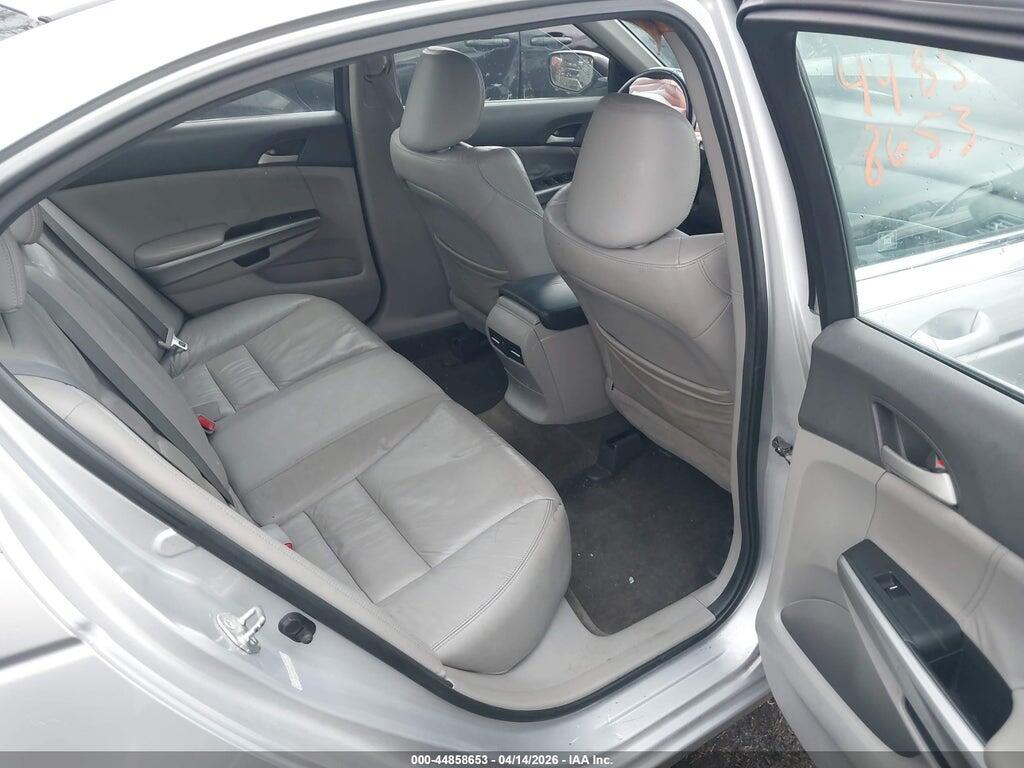 1HGCP2F82AA173761 2010 HONDA ACCORD photo no. 8