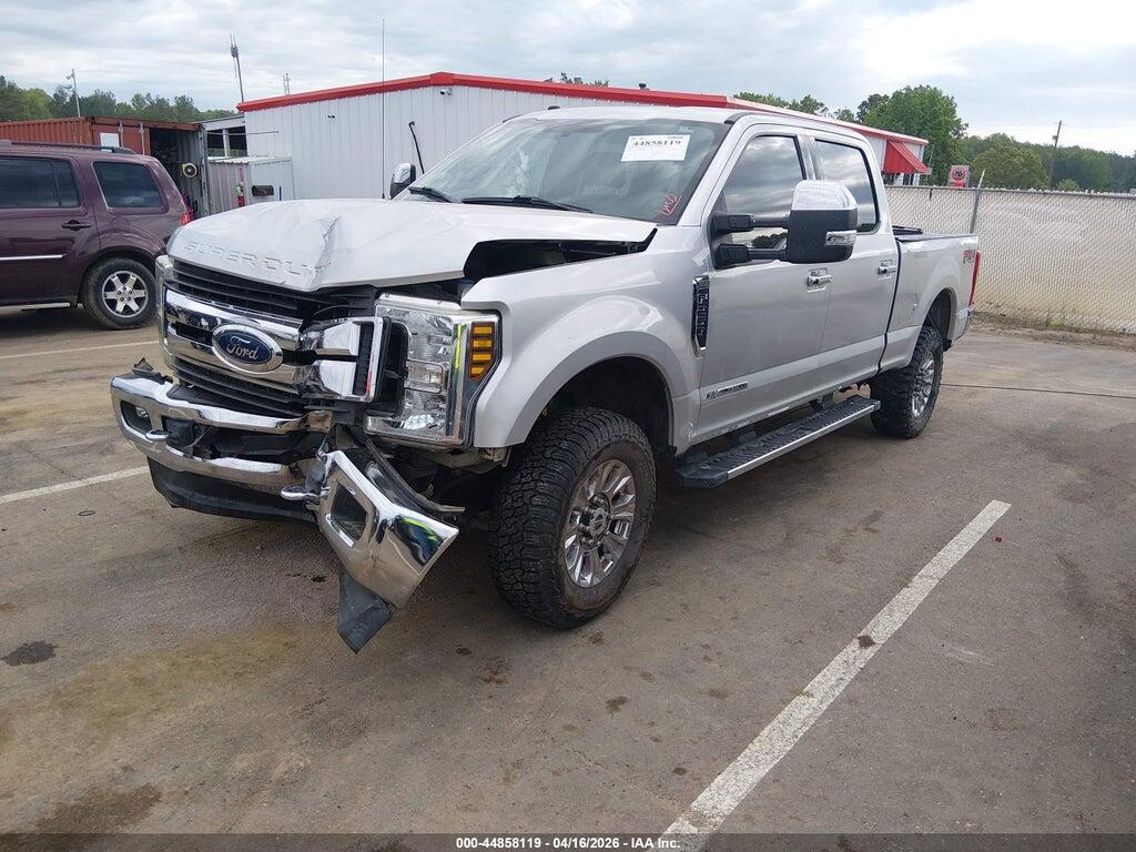 1FT7W2BT8KED36159 2019 FORD F-250 photo no. 2