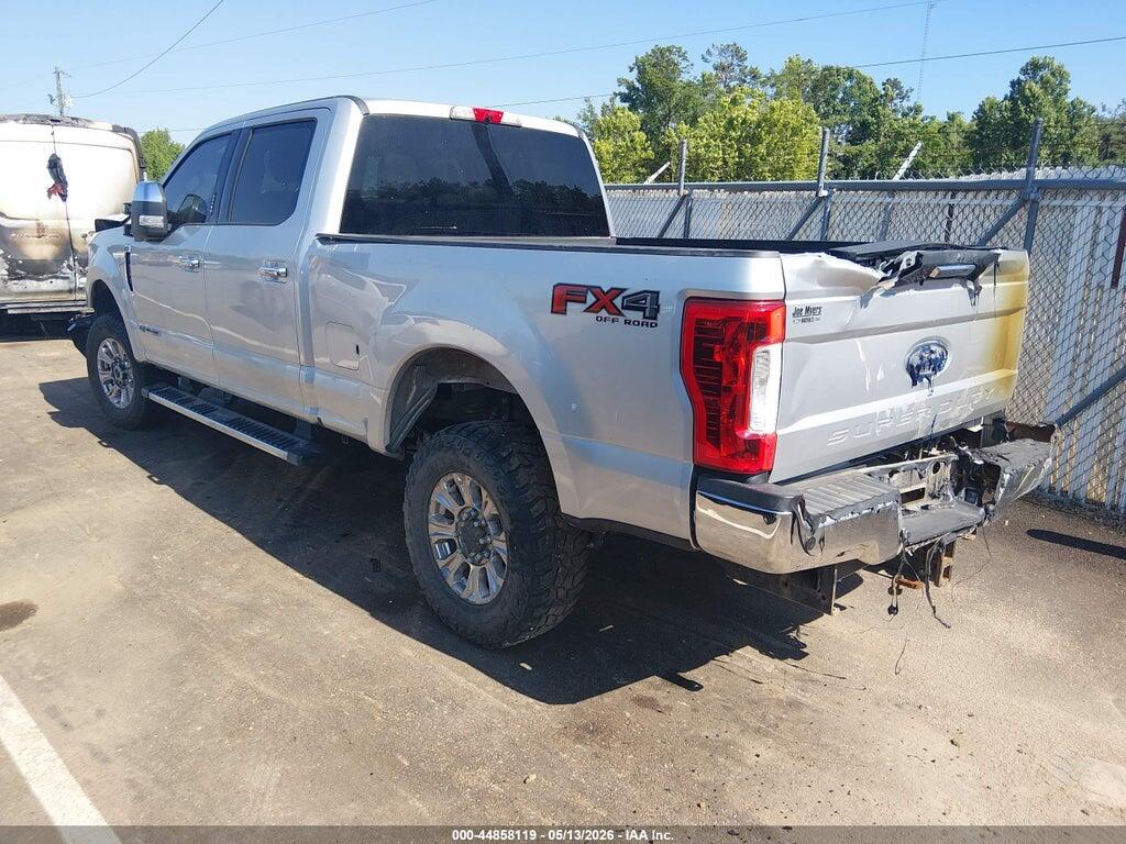 1FT7W2BT8KED36159 2019 FORD F-250 photo no. 3