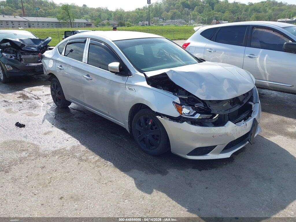 3N1AB7AP7JY301930 2018 NISSAN SENTRA photo no. 1