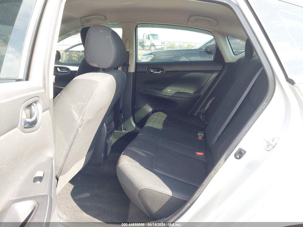 3N1AB7AP7JY301930 2018 NISSAN SENTRA photo no. 8
