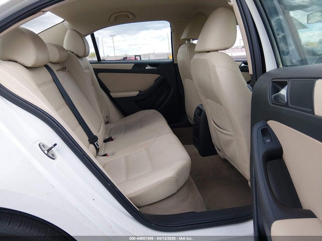 3VWDP7AJ5CM462369 2012 VOLKSWAGEN JETTA photo no. 8