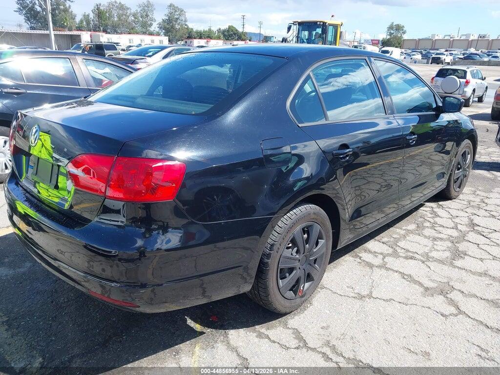 3VW2K7AJ2CM117158 2012 VOLKSWAGEN JETTA photo no. 4