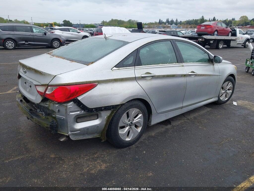 5NPEB4AC5EH826174 2014 HYUNDAI SONATA photo no. 4