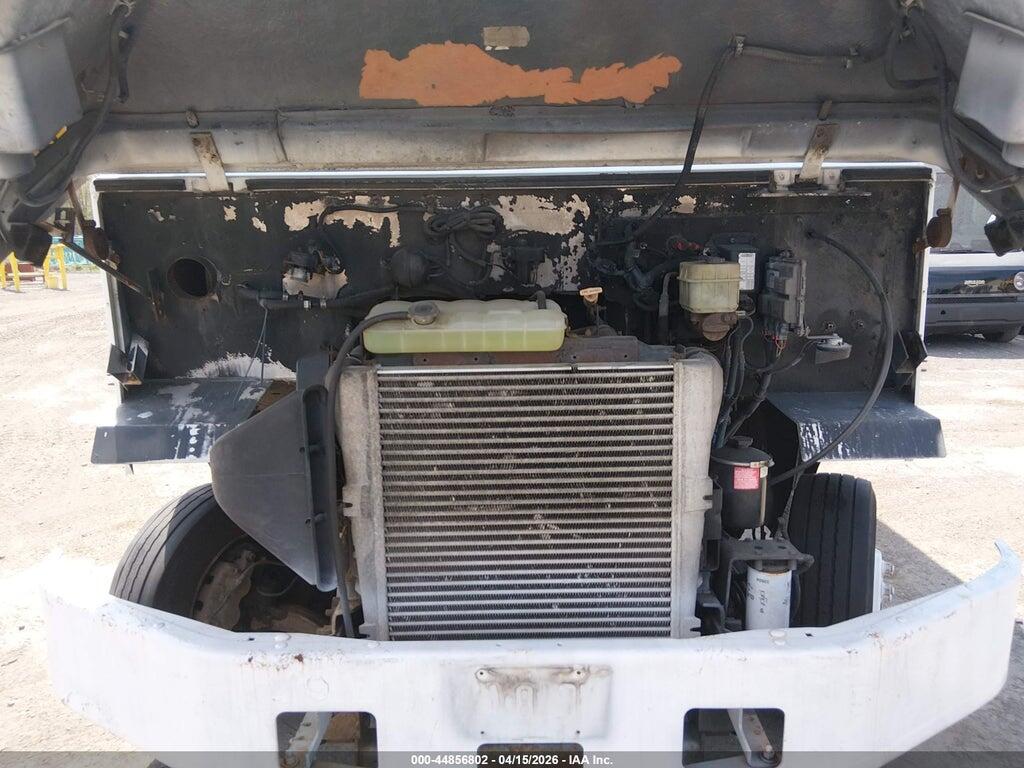 4UZAARBW14CM98992 2004 FREIGHTLINER CHASSIS photo no. 9