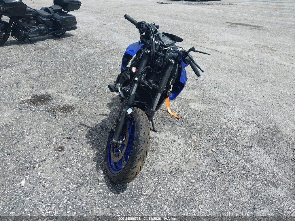 JYARM32E4RA009339 2024 YAMAHA MT07 photo no. 5
