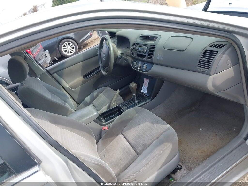 4T1BE32K55U425557 2005 TOYOTA CAMRY photo no. 5