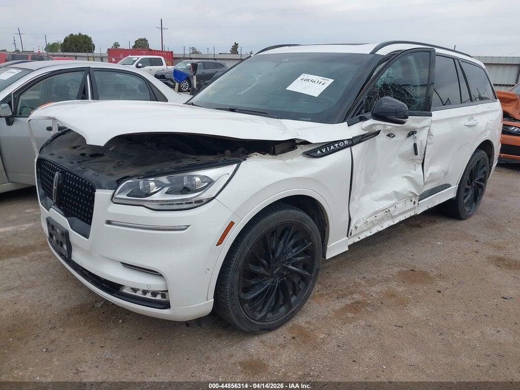 5LM5J7XC5PGL02809 2023 LINCOLN AVIATOR photo no. 2