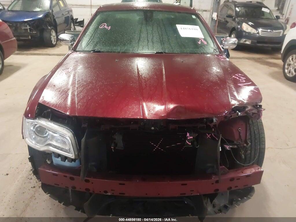 2C3CCAKG1KH577983 2019 CHRYSLER 300 photo no. 12