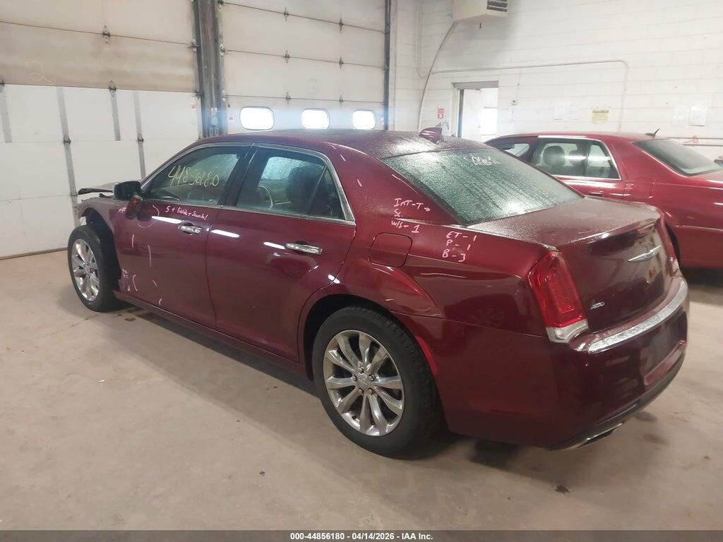 2C3CCAKG1KH577983 2019 CHRYSLER 300 photo no. 3