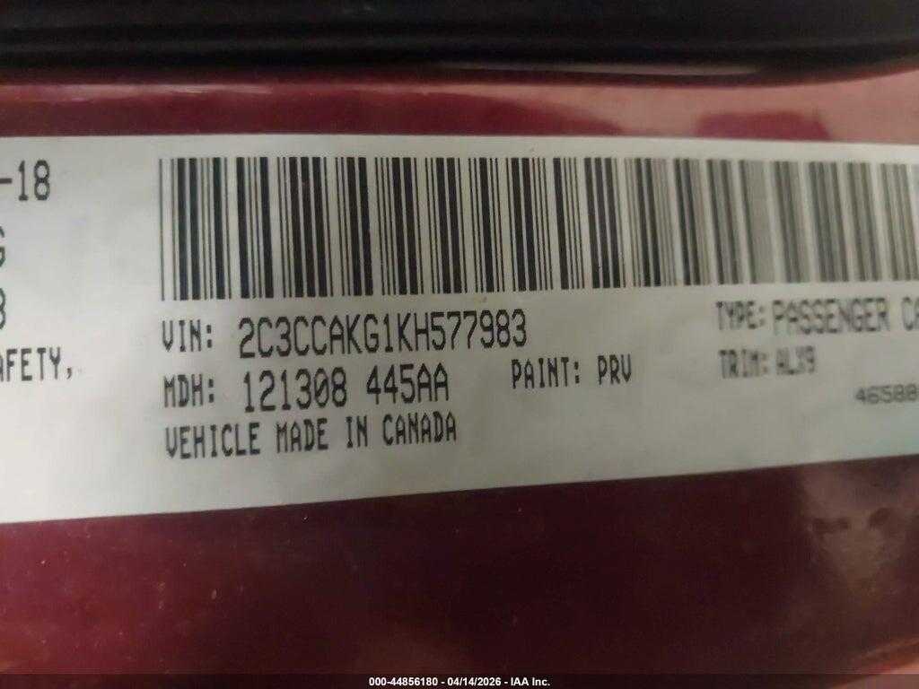 2C3CCAKG1KH577983 2019 CHRYSLER 300 photo no. 9
