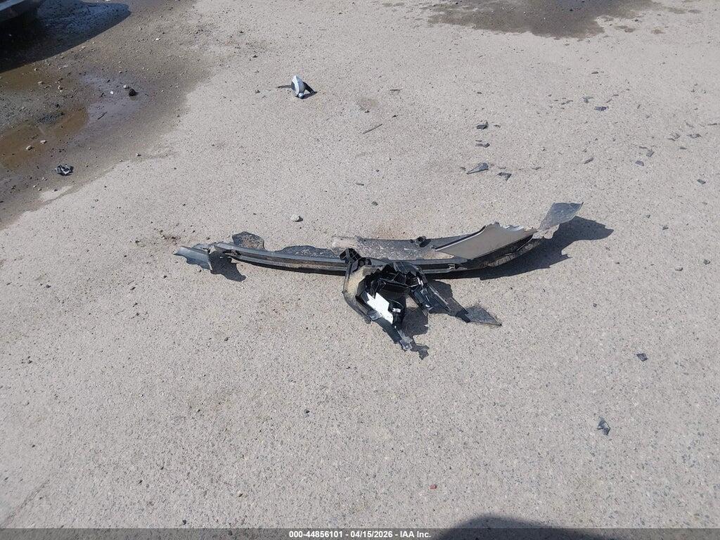 KNMAT2MV3HP525697 2017 NISSAN ROGUE photo no. 12