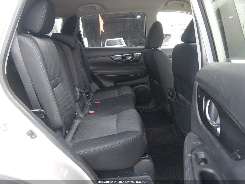 KNMAT2MV3HP525697 2017 NISSAN ROGUE photo no. 8