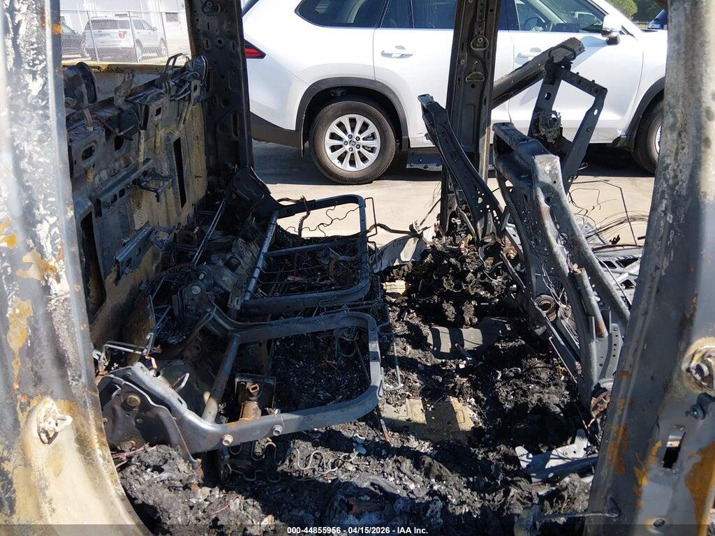 1GCPKEEK2SZ174683 2025 CHEVROLET SILVERADO 1500 photo no. 8