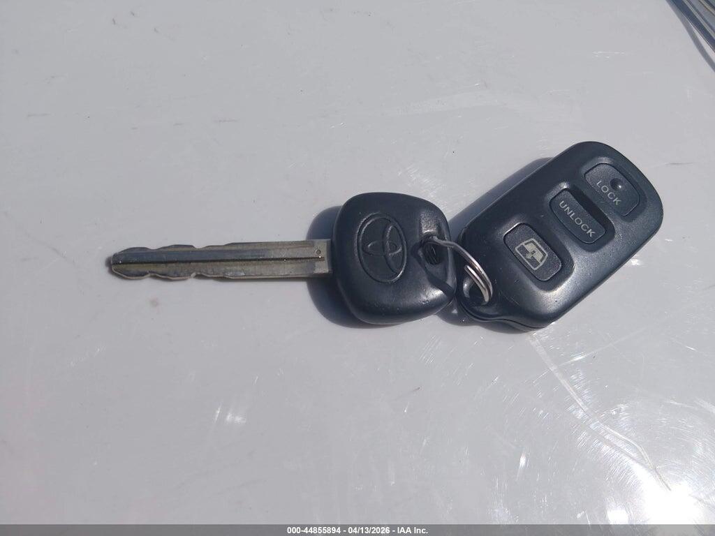 5TDBT44A44S219170 2004 TOYOTA SEQUOIA photo no. 11