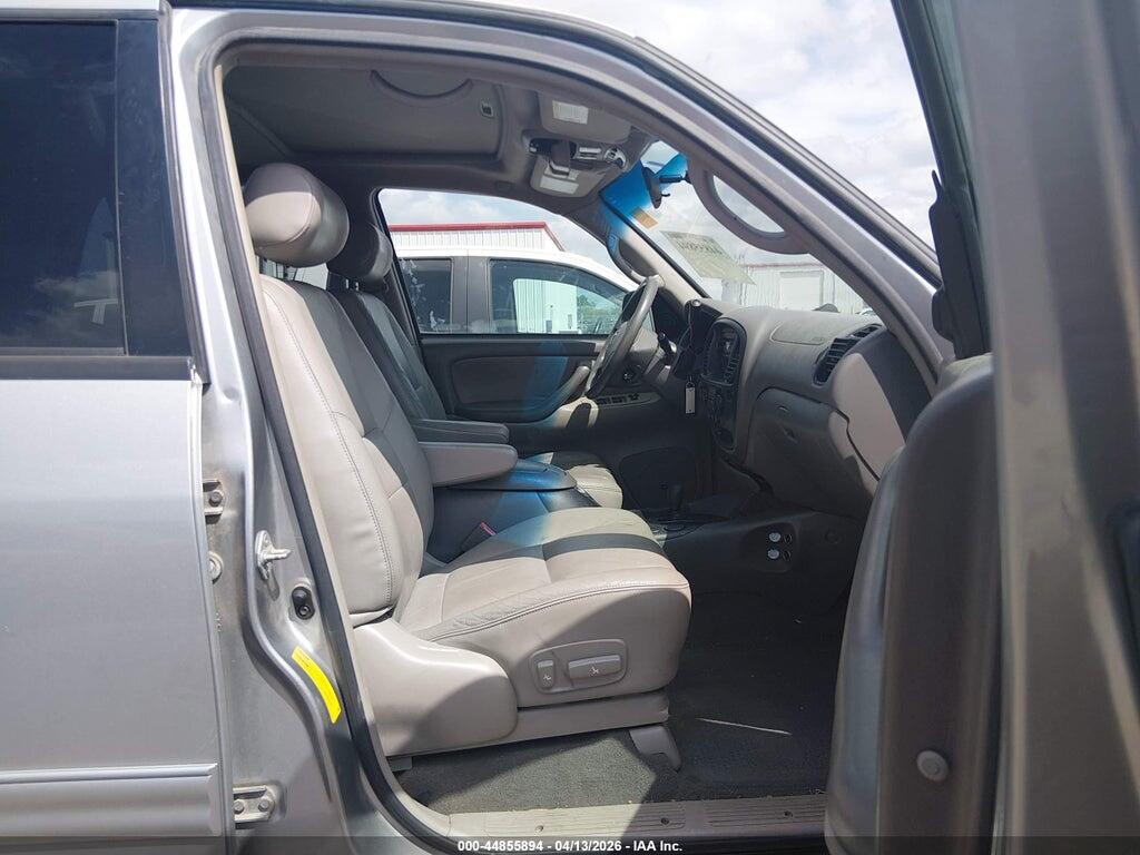5TDBT44A44S219170 2004 TOYOTA SEQUOIA photo no. 5