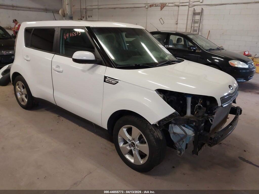 KNDJN2A22J7599655 2018 KIA SOUL photo no. 1