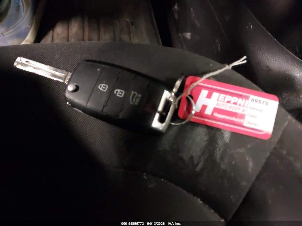 KNDJN2A22J7599655 2018 KIA SOUL photo no. 11
