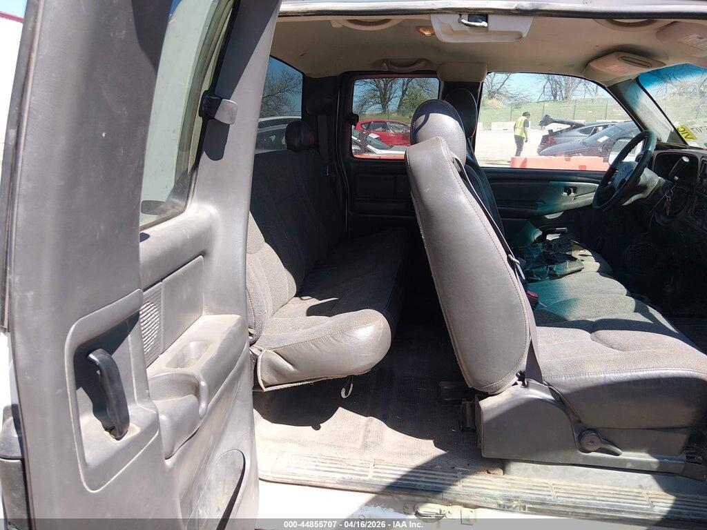 2GCEK19V831371517 2003 CHEVROLET SILVERADO 1500 photo no. 8