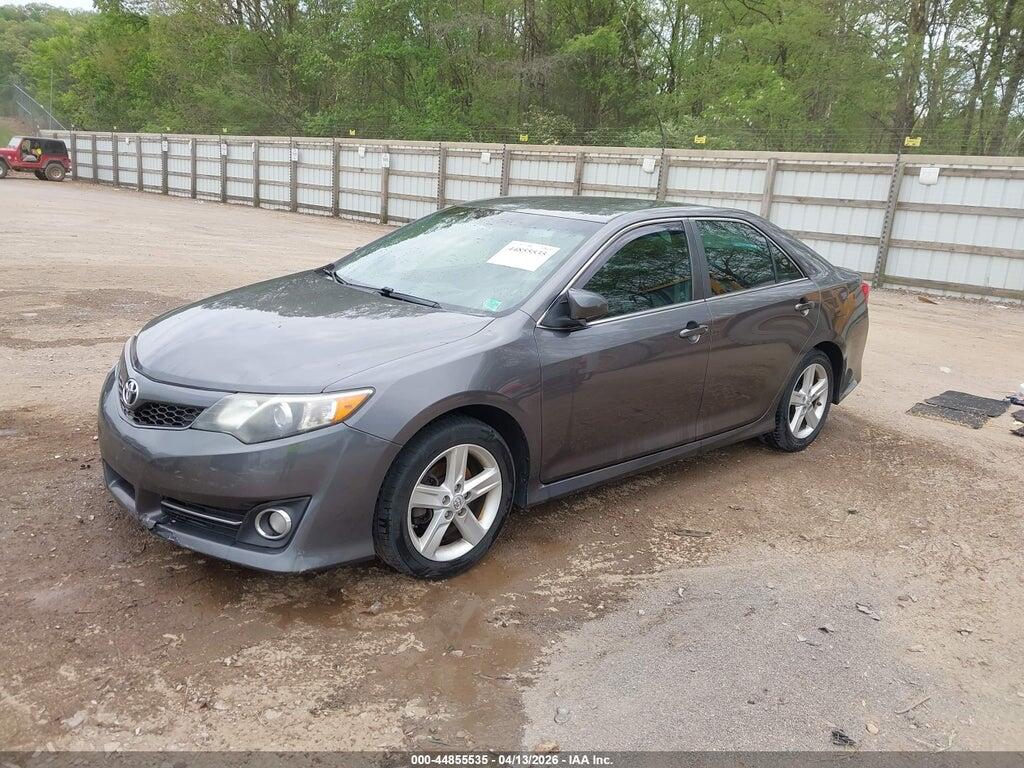 4T1BF1FK5EU407149 2014 TOYOTA CAMRY photo no. 2
