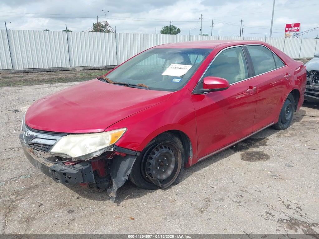 4T1BF1FK9EU861212 2014 TOYOTA CAMRY photo no. 2