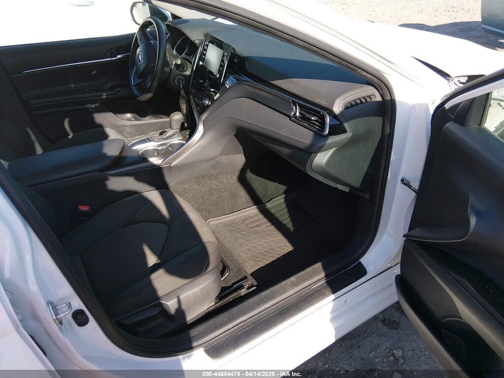 4T1C11AK4NU684255 2022 TOYOTA CAMRY photo no. 5