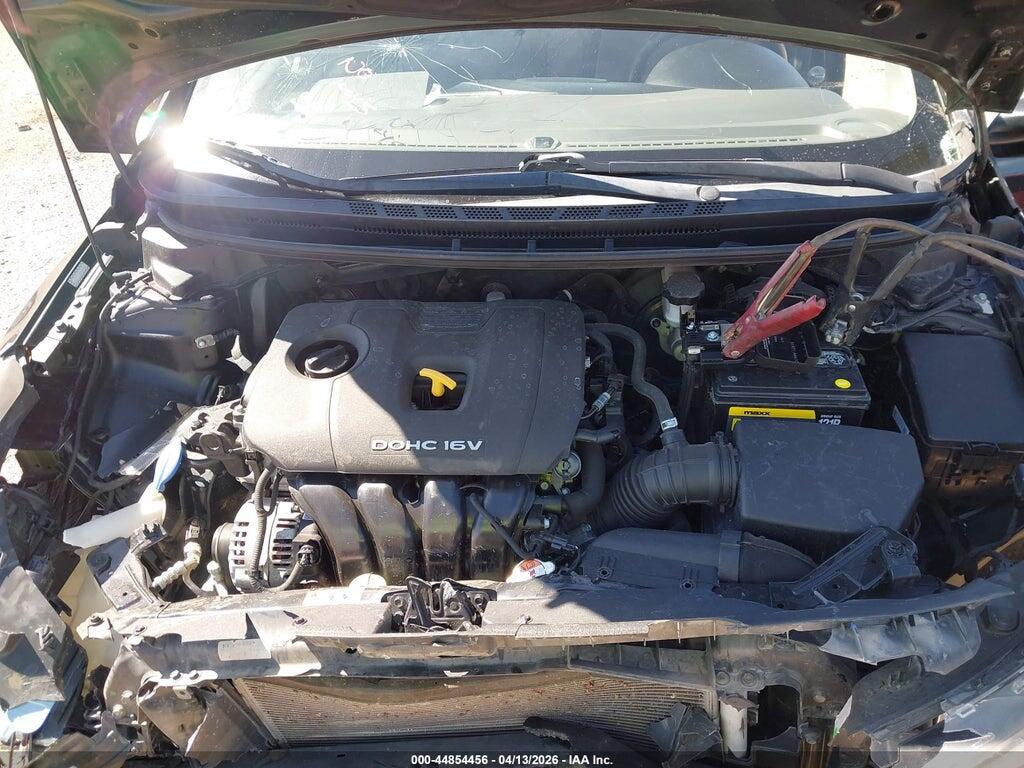 3KPFK4A75HE044778 2017 KIA FORTE photo no. 10