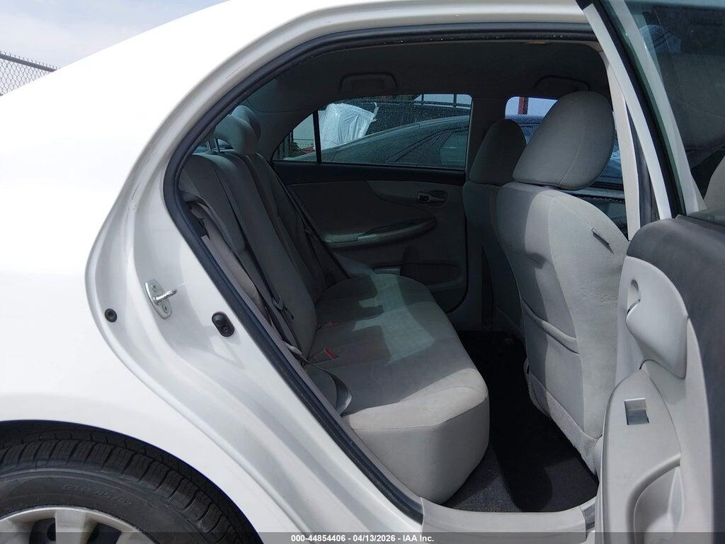 5YFBU4EE1DP157363 2013 TOYOTA COROLLA photo no. 8