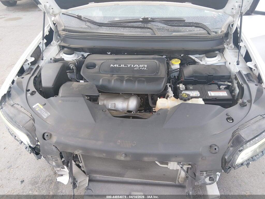 1C4PJLCB4KD172313 2019 JEEP CHEROKEE photo no. 10