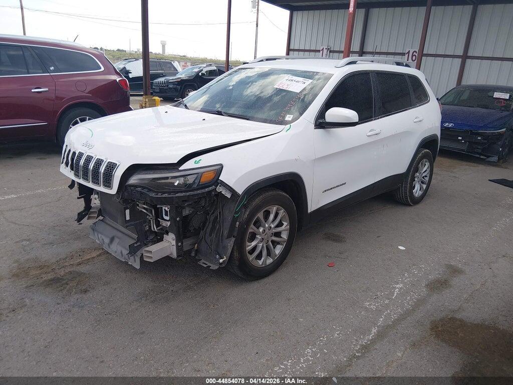 1C4PJLCB4KD172313 2019 JEEP CHEROKEE photo no. 2