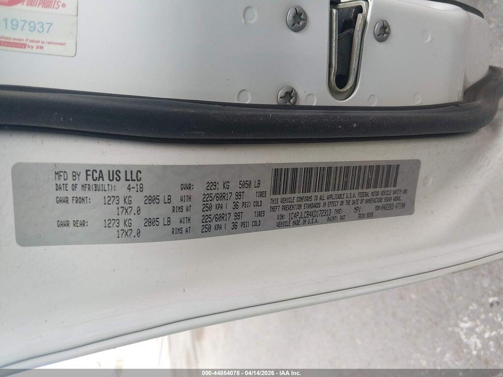 1C4PJLCB4KD172313 2019 JEEP CHEROKEE photo no. 9