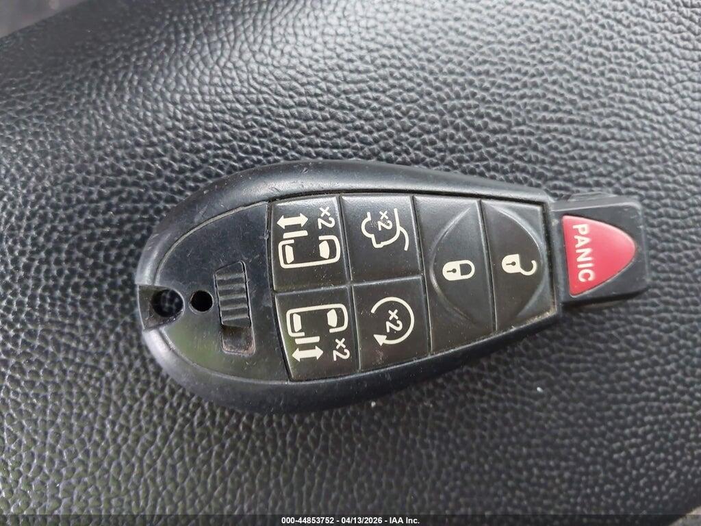 2C4RC1CG6ER174715 2014 CHRYSLER TOWN & COUNTRY photo no. 11