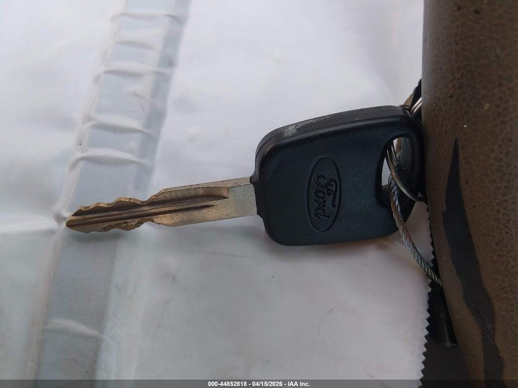 1FTRW07662KD62261 2002 FORD F-150 photo no. 11