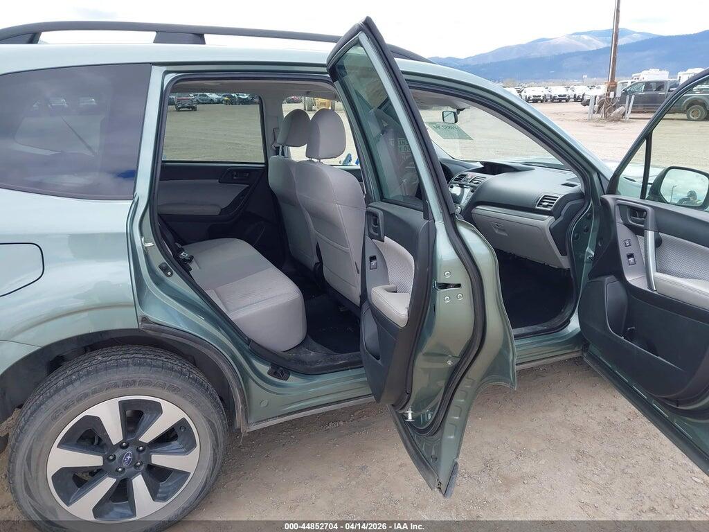 JF2SJAGC0JH425007 2018 SUBARU FORESTER photo no. 8