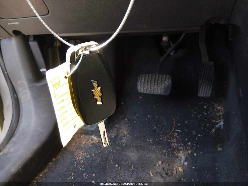 3GNCJNSB3KL274943 2019 CHEVROLET TRAX photo no. 11