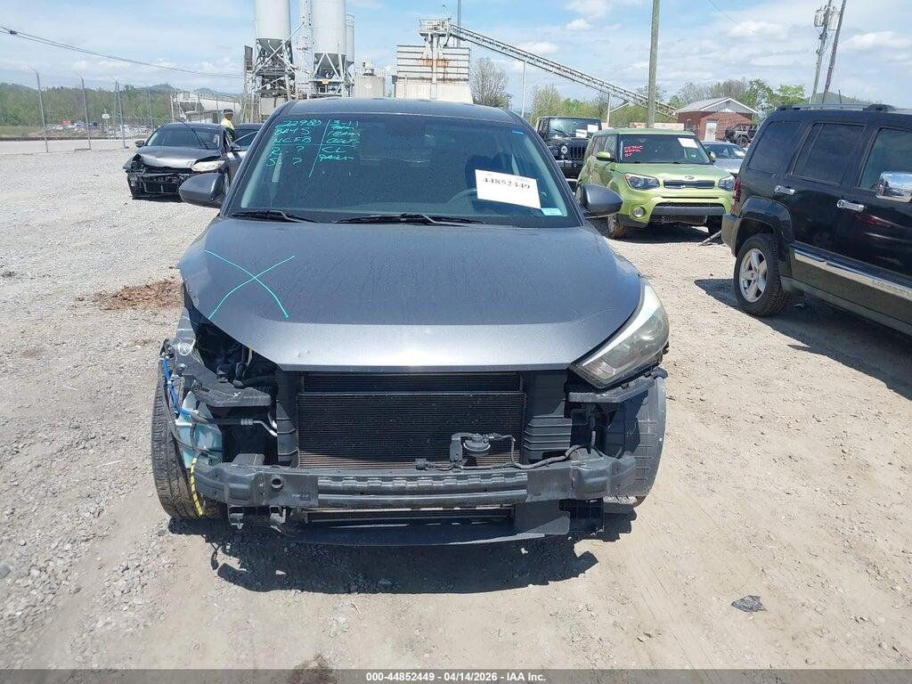 KM8J23A48HU388077 2017 HYUNDAI TUCSON photo no. 12
