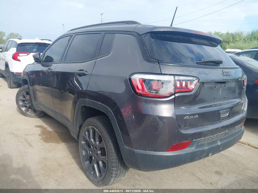 3C4NJDEB0MT536976 2021 JEEP COMPASS photo no. 3