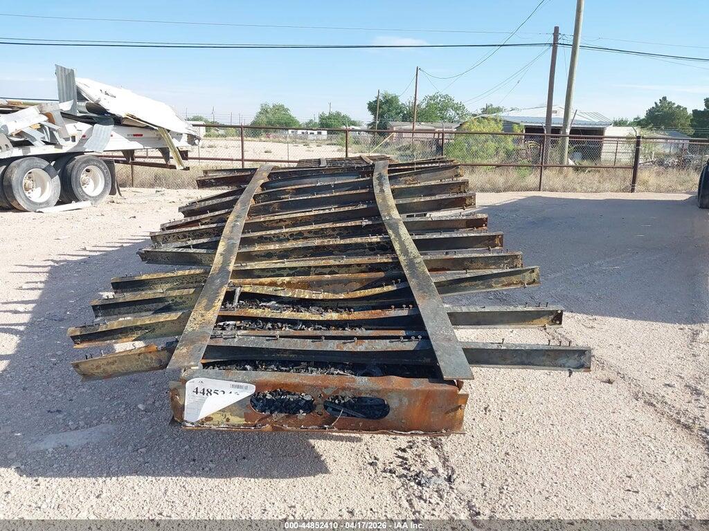 1TTF482C1J3076657 2018 TRANSCRAFT FLATBED SEMI TRAILER photo no. 6