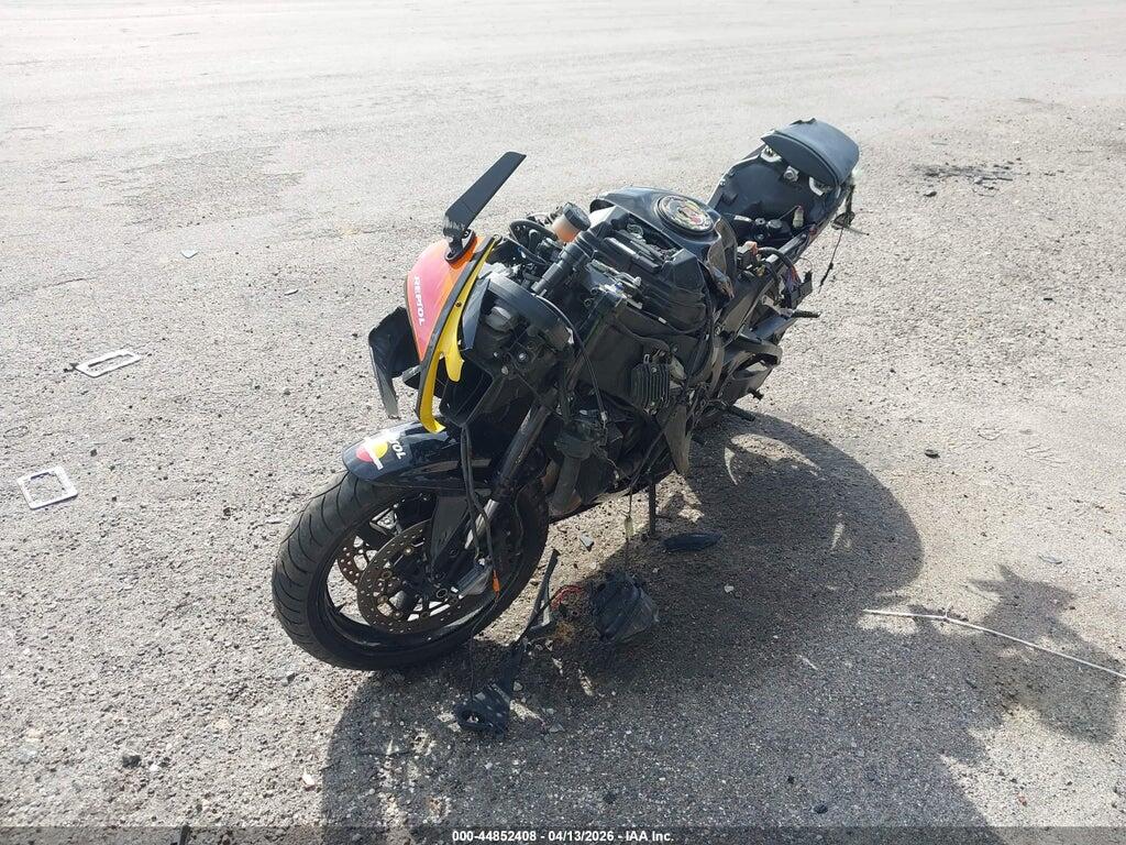 JH2PC40408M102071 2008 HONDA CBR600 photo no. 2