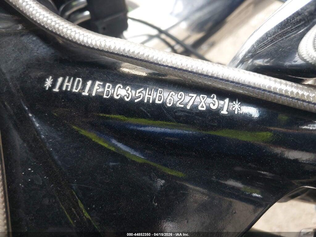 1HD1FBC35HB627831 2017 HARLEY-DAVIDSON FLHR photo no. 10