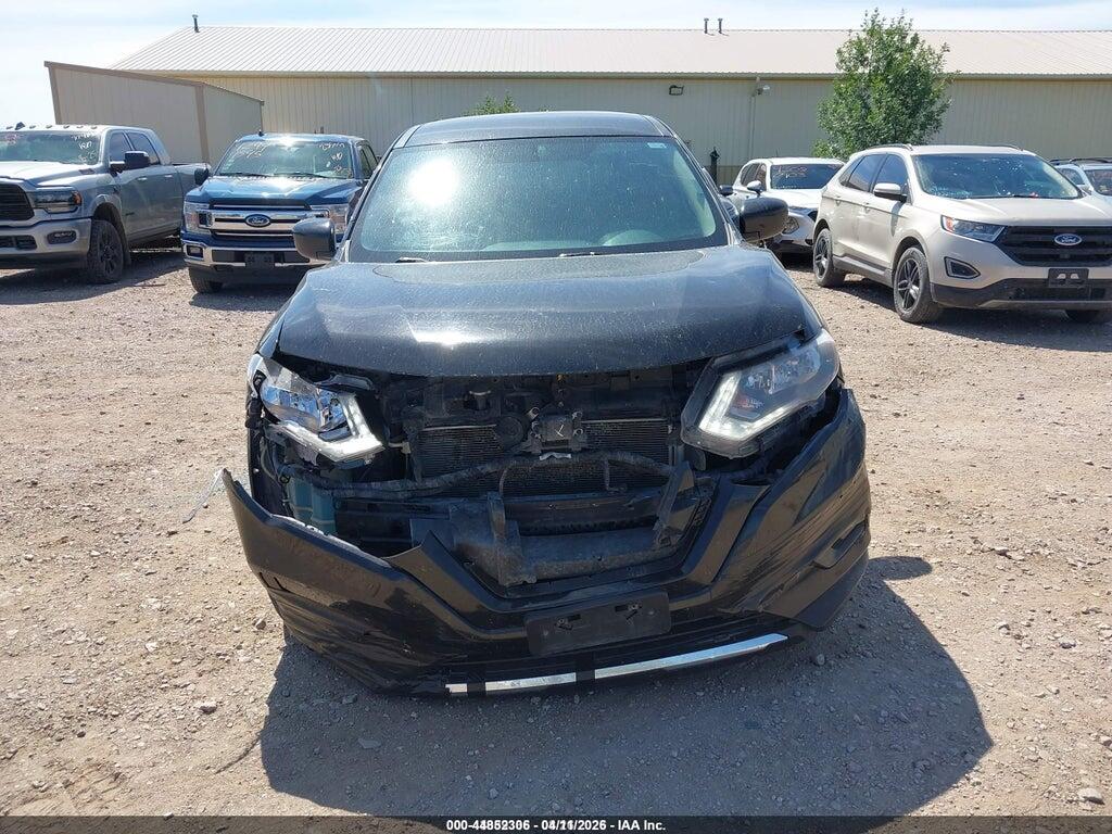 KNMAT2MV9JP573940 2018 NISSAN ROGUE photo no. 12