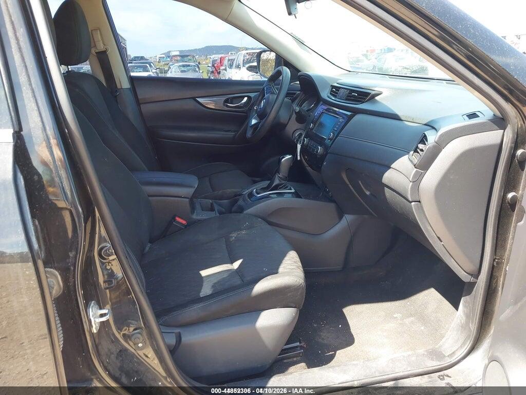 KNMAT2MV9JP573940 2018 NISSAN ROGUE photo no. 5