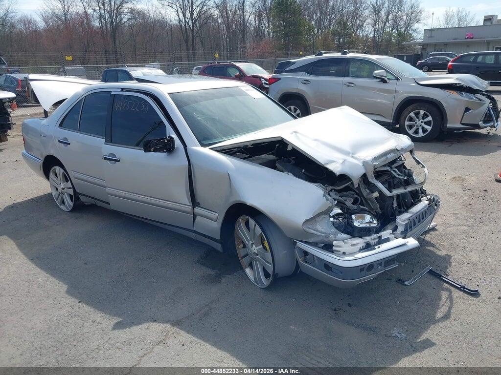 WDBJF55F0VA360818 1997 MERCEDES-BENZ E 320 photo no. 1