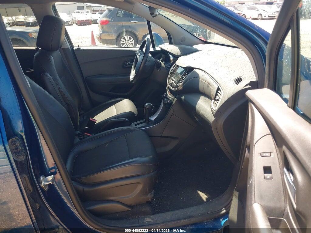 3GNCJLSB6KL402225 2019 CHEVROLET TRAX photo no. 5