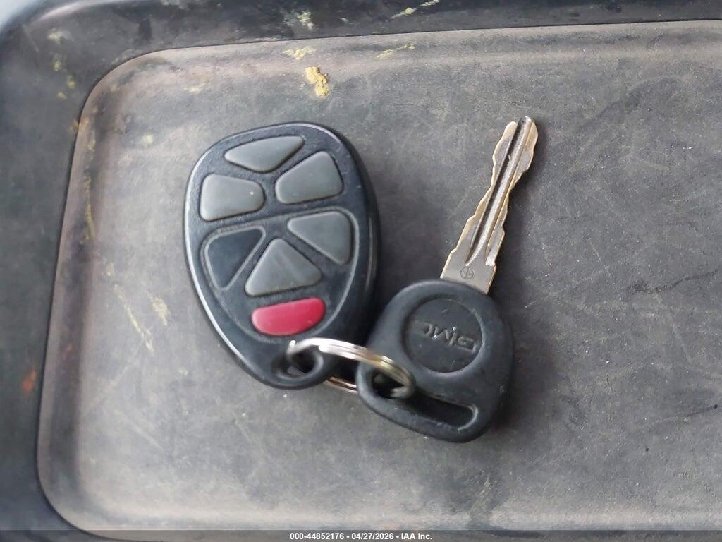 1GKS2CE05BR149407 2011 GMC YUKON photo no. 11