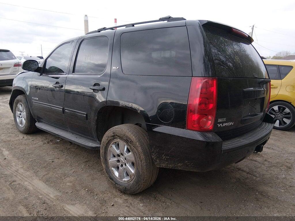 1GKS2CE05BR149407 2011 GMC YUKON photo no. 3