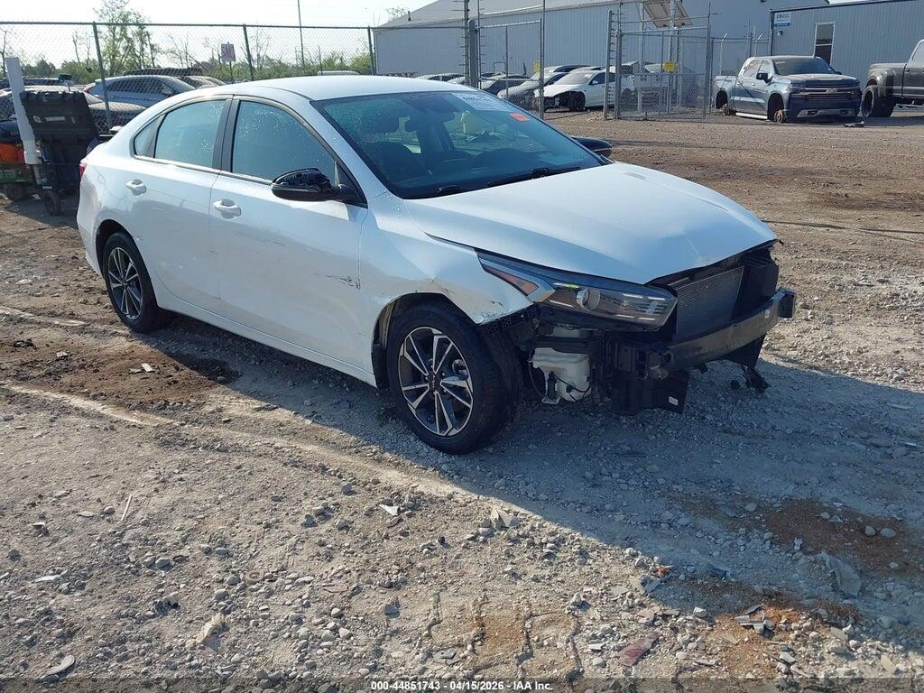 3KPF24AD3RE841229 2024 KIA FORTE photo no. 1