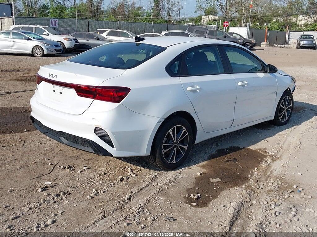 3KPF24AD3RE841229 2024 KIA FORTE photo no. 4